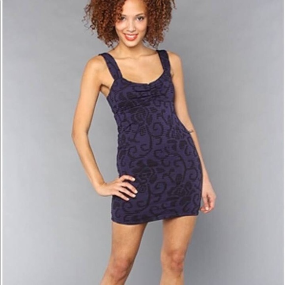 Free People Dresses & Skirts - EUC printed Free People Bodycon Dress